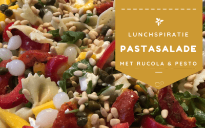 Pastasalade met rucola, pesto en mango